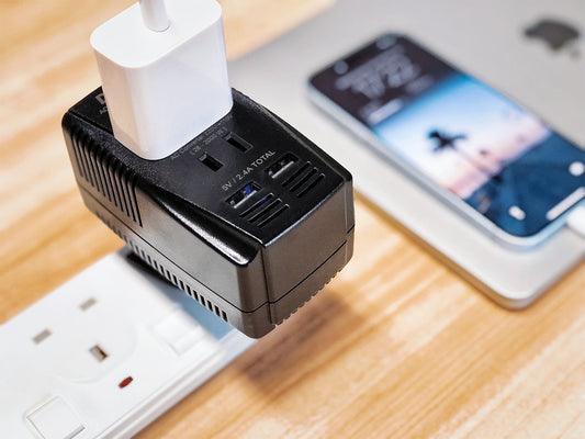 How to Pick the Best Travel Adapter for Your Needs